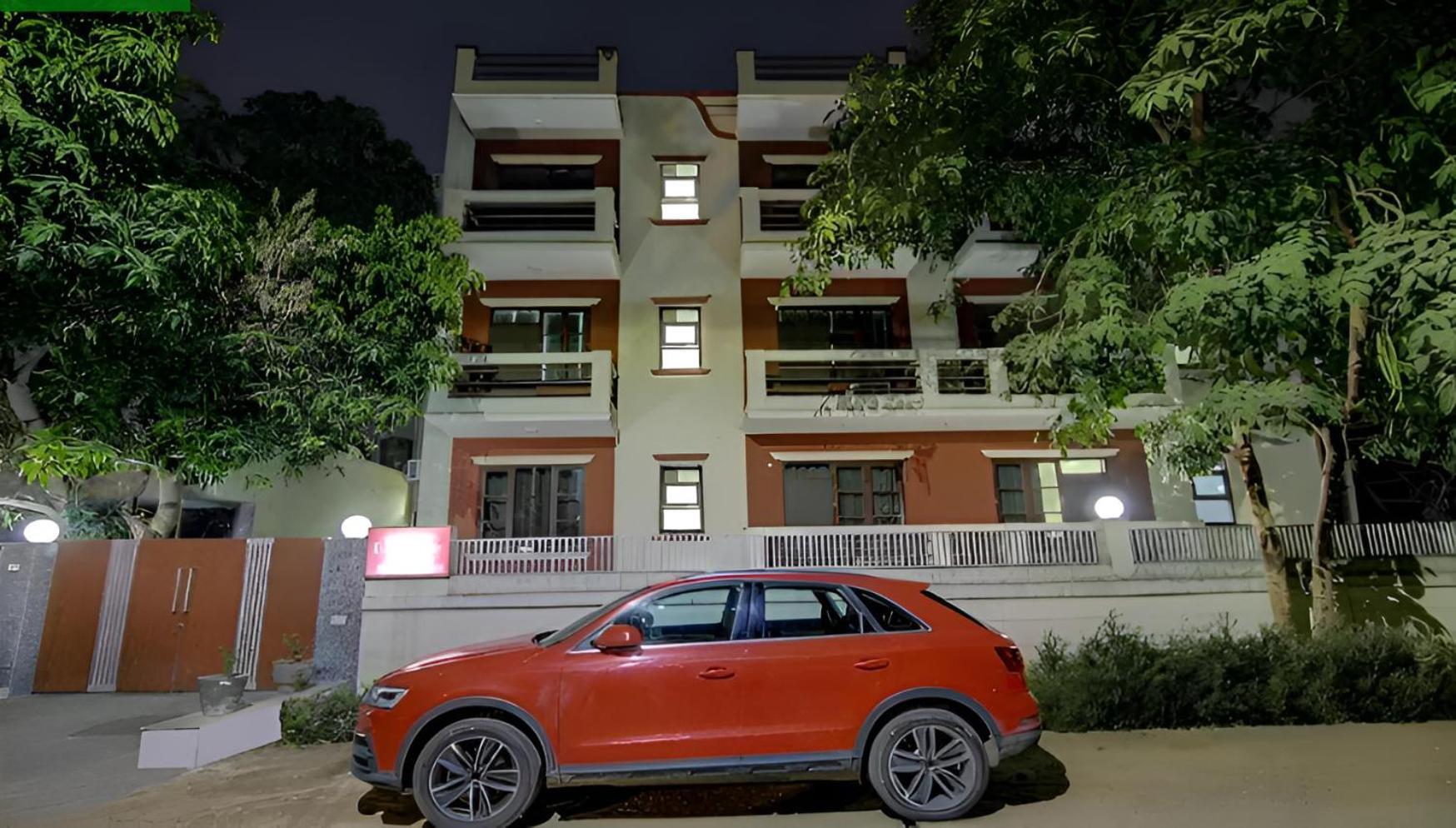 Treebo Iffco Chowk Gurgaon Luaran gambar