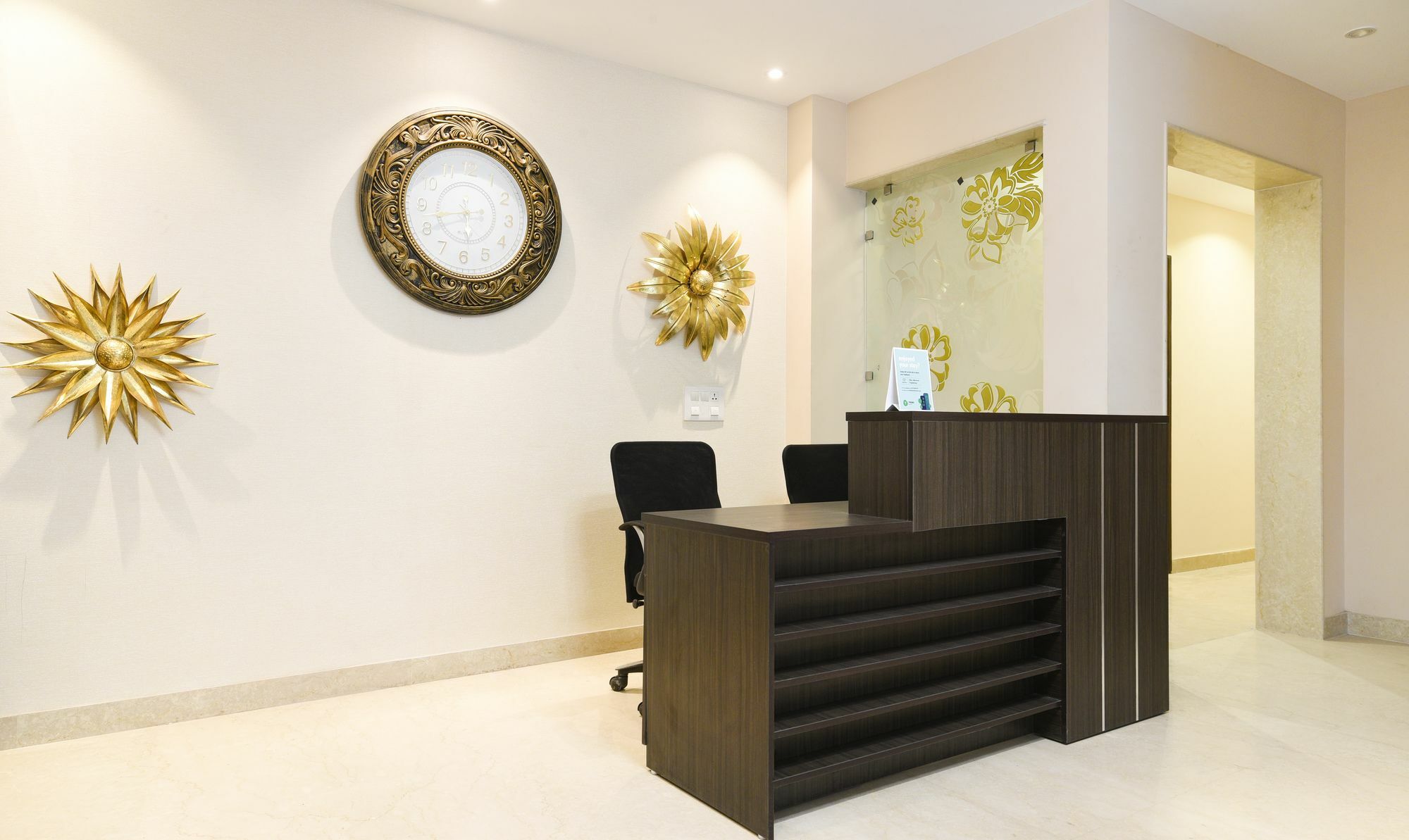 Treebo Iffco Chowk Gurgaon Luaran gambar