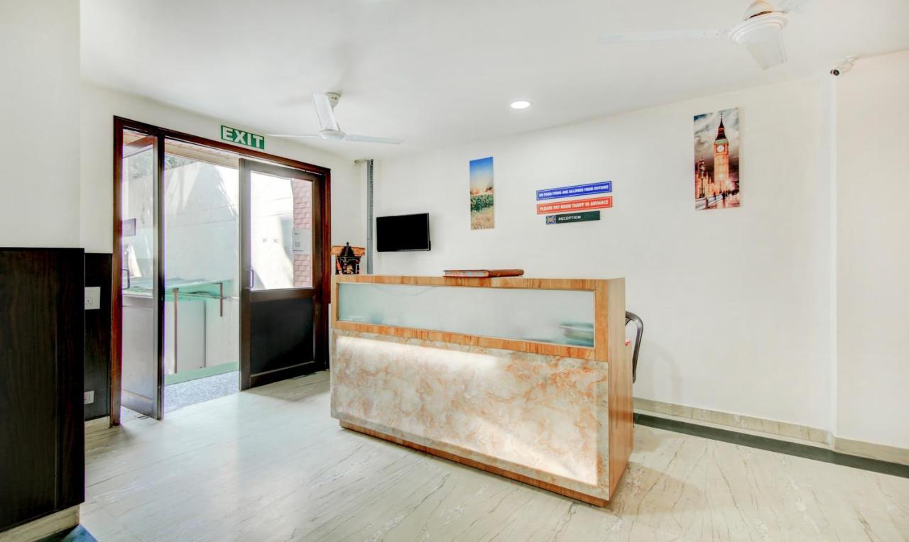 Treebo Iffco Chowk Gurgaon Luaran gambar